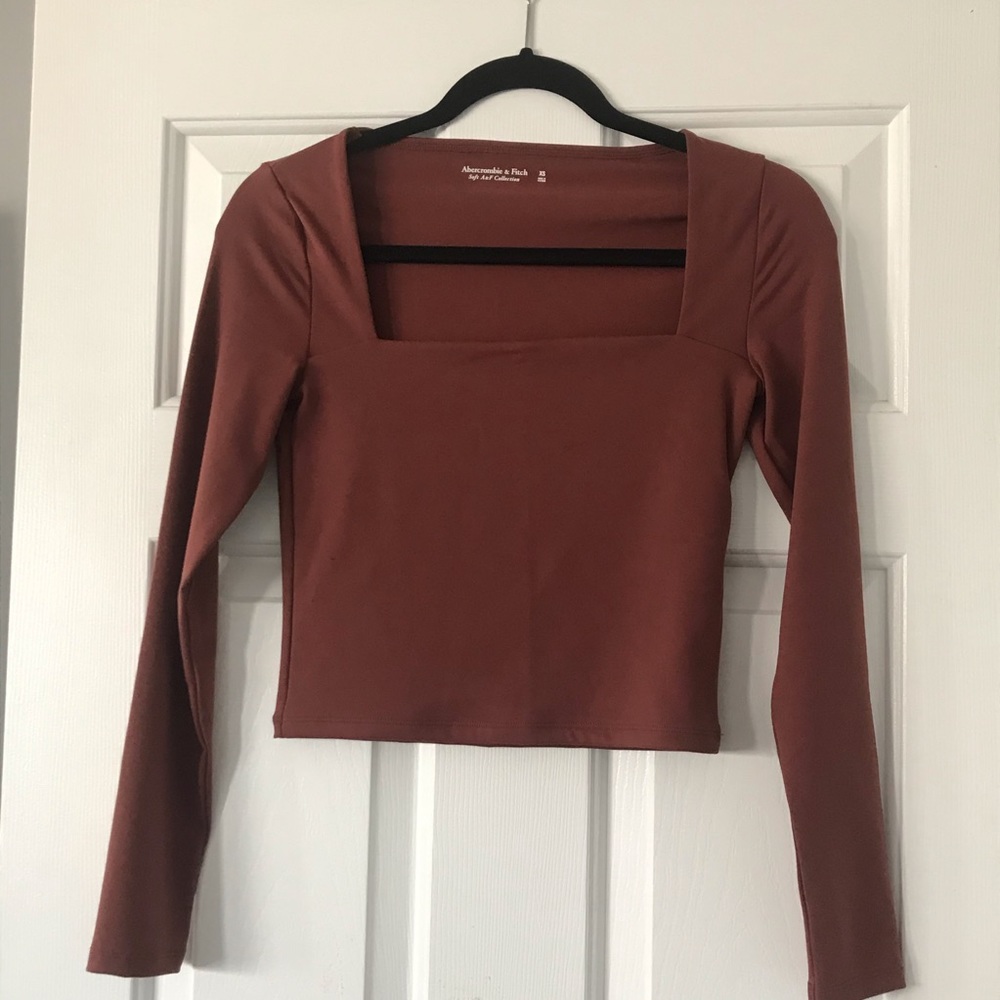 Ambercrombie Square Neck Long Sleeve
